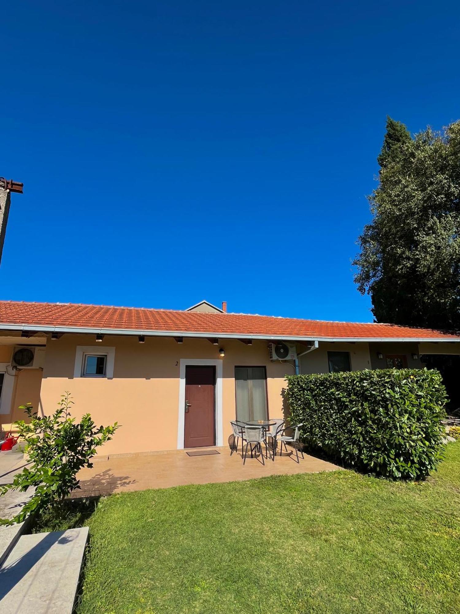 Apartman Boljevic Podgorica Exteriör bild